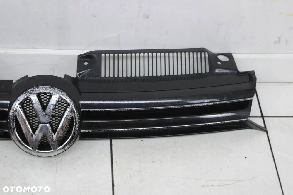 GRILL ATRAPA CHŁODNICY VW GOLF VI HB 2008R- 5K0853651 - 3