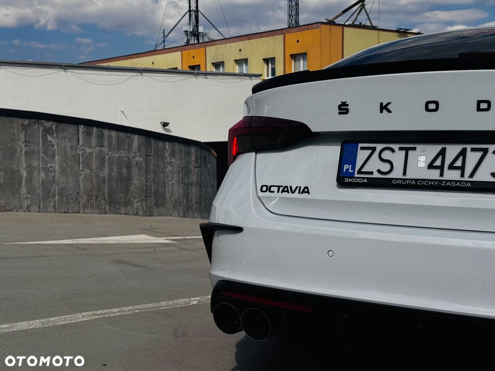 Skoda Octavia 1.5 TSI ACT Style DSG - 23