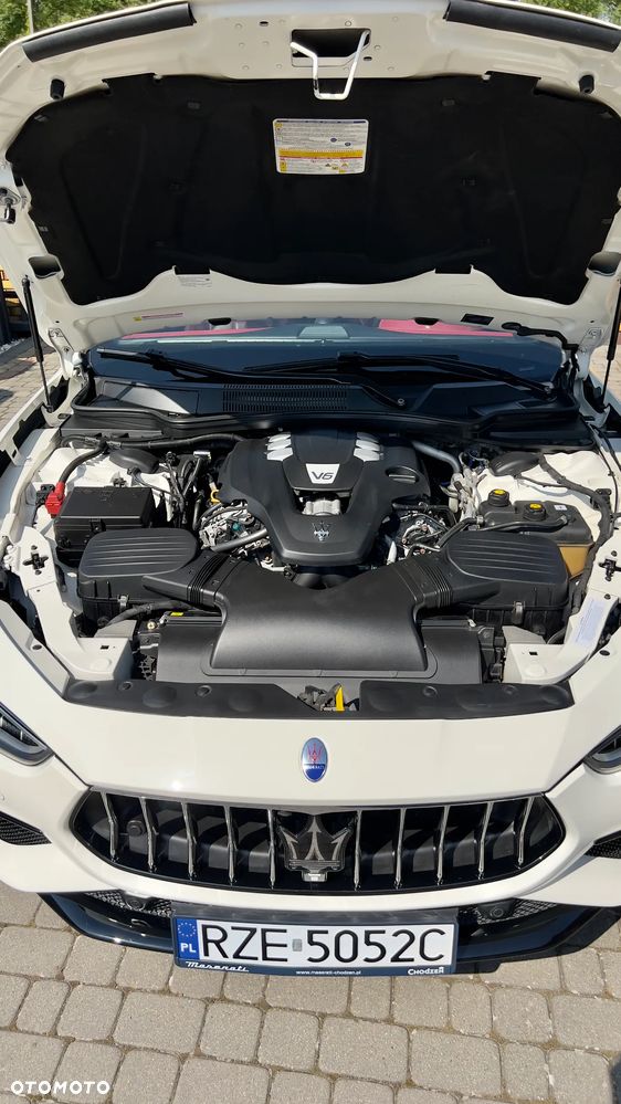 Maserati Ghibli S GranSport - 31