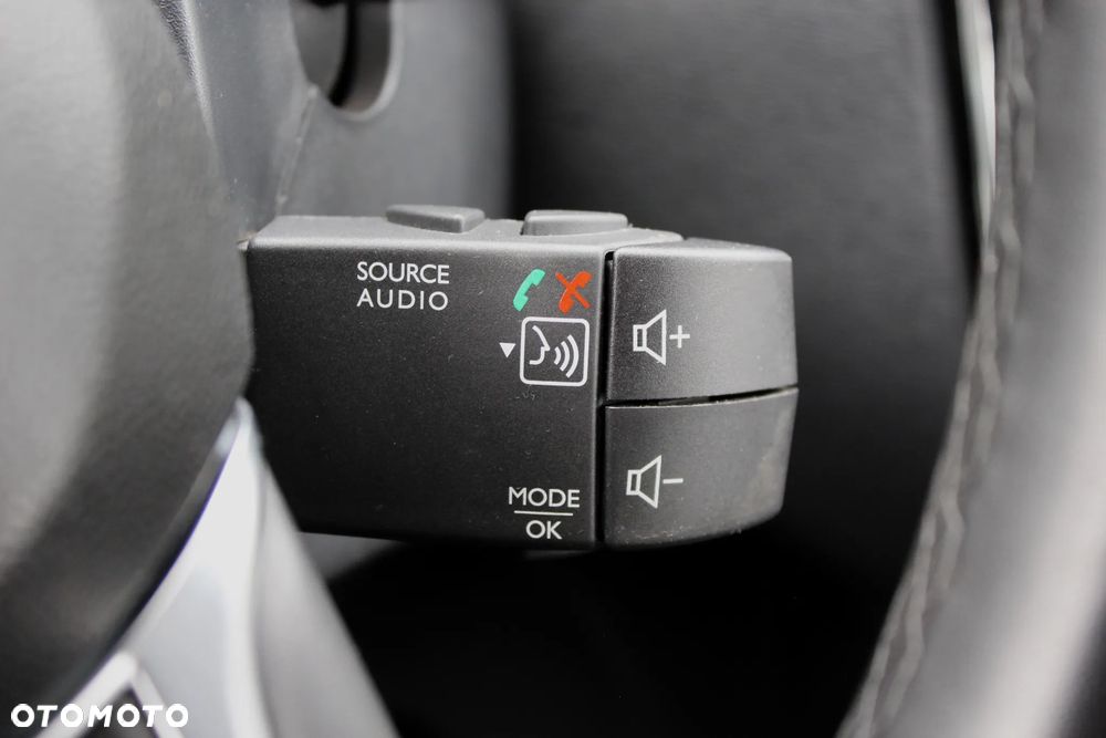 Dacia Dokker 1.5 Blue dCi Stepway - 26