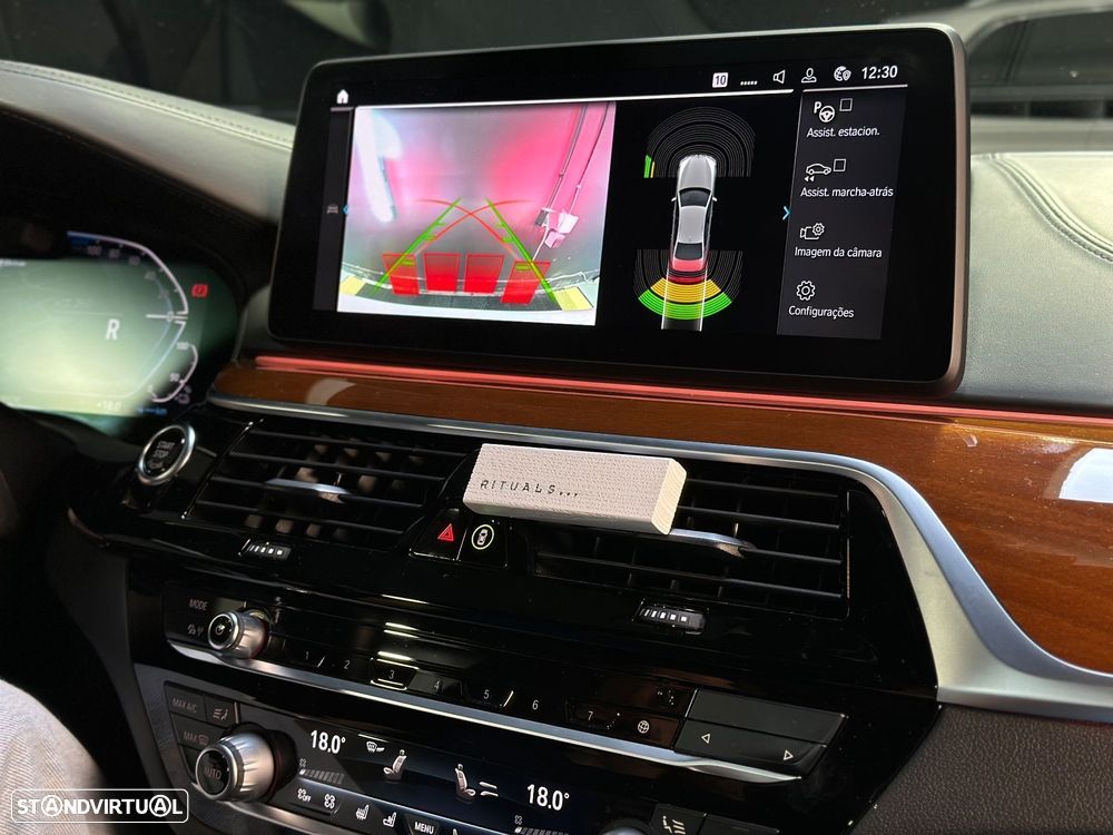 BMW 530 e Pack M - 36