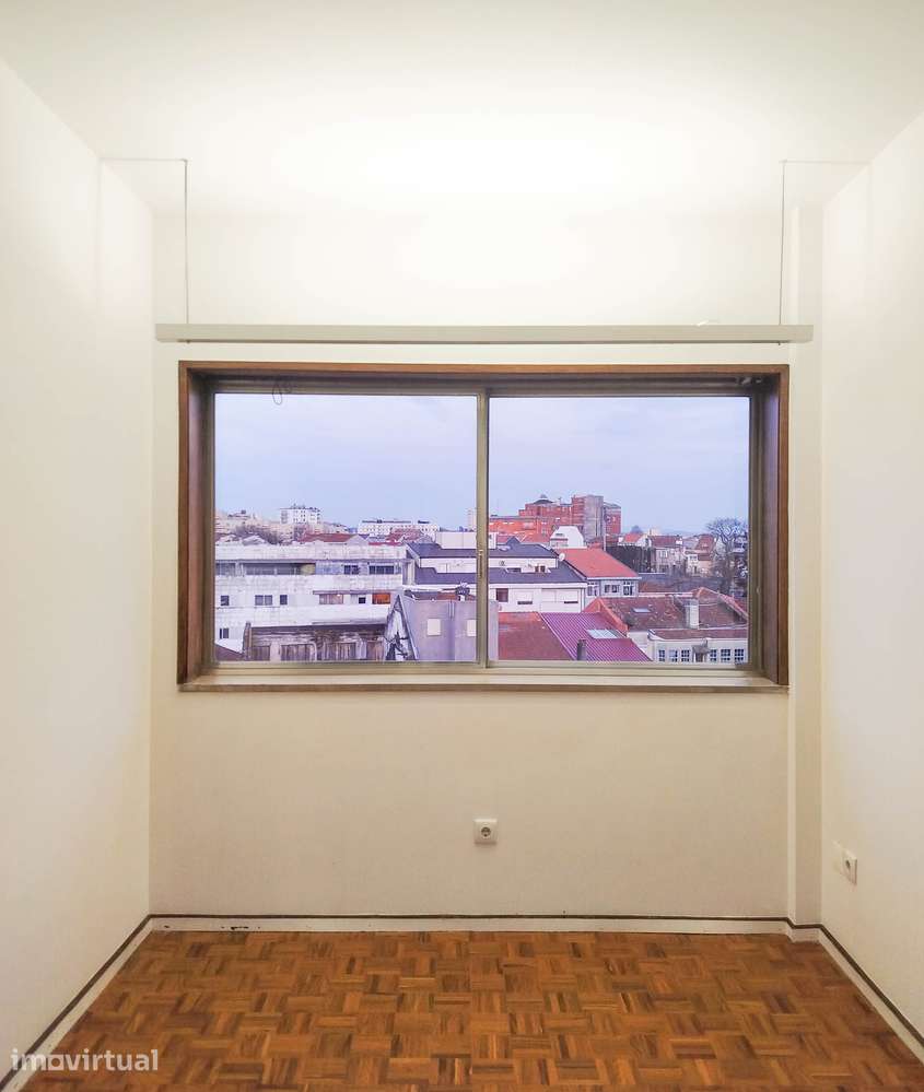Escritório silencioso no 6.º andar junto ao Marquês - Grande imagem: 2/6