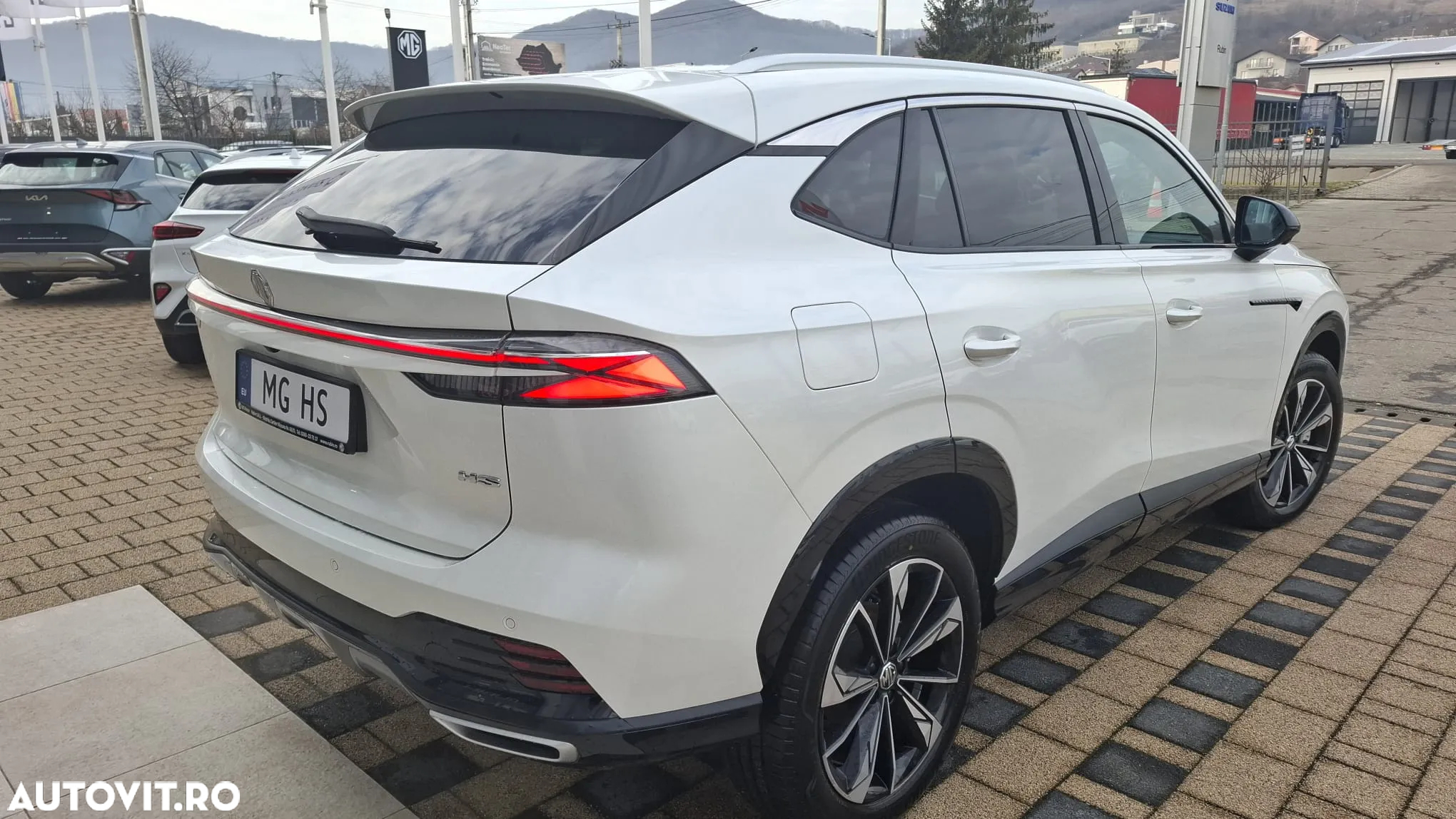 MG HS 1.5 T-GDi 7DCT Exclusive - 19
