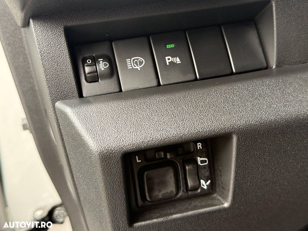 Suzuki Jimny 1.5 ALLGRIP GLX AT - 23