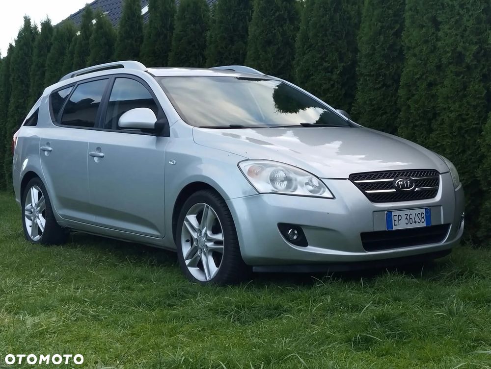 Kia Ceed 2.0 CRDi TX - 7