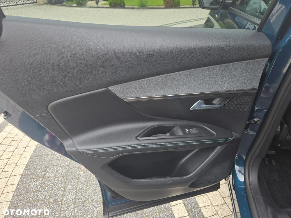 Peugeot 3008 225 e-EAT8 Allure Pack - 12
