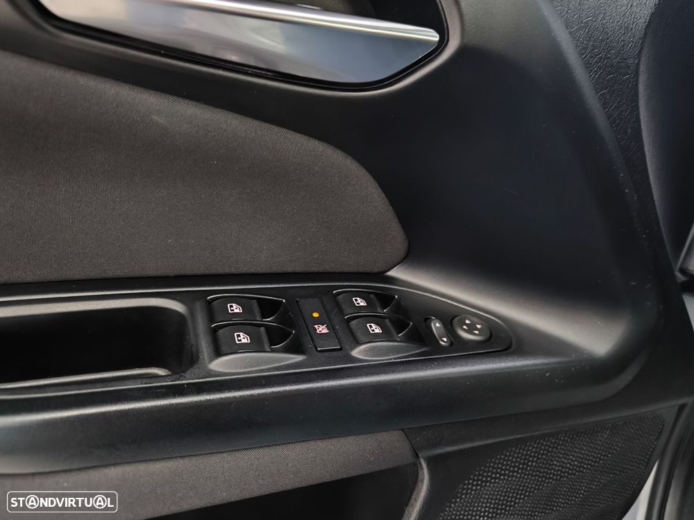 Fiat Tipo 1.3 M-Jet Lounge J17 - 20