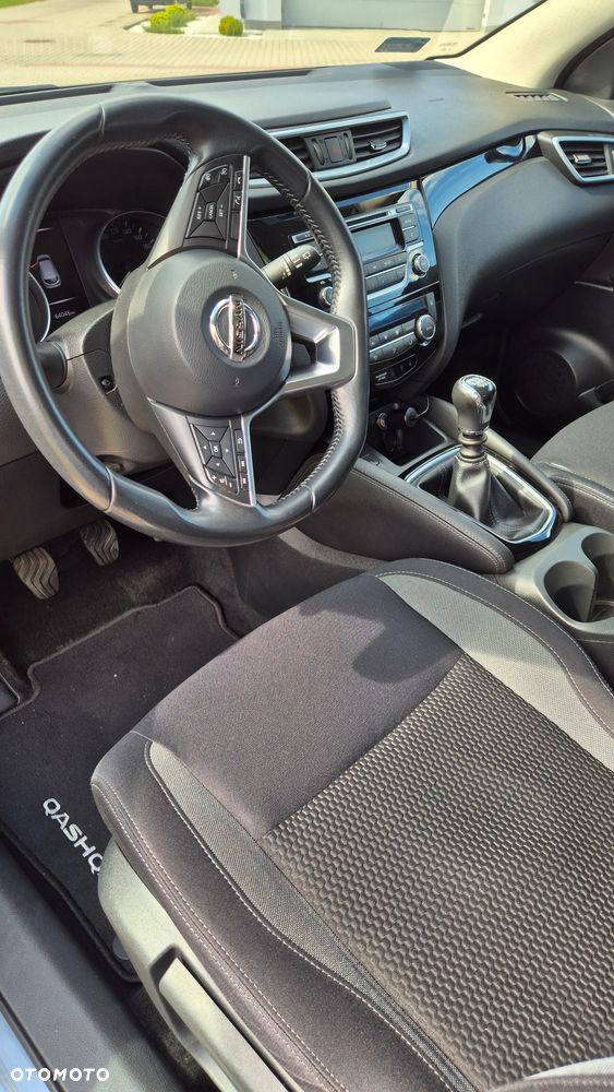 Nissan Qashqai 1.2 DIG-T Acenta EU6 - 18