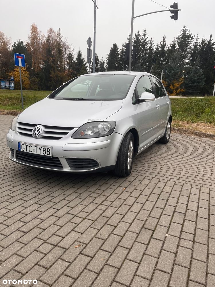 Volkswagen Golf Plus 1.6 FSI Goal - 2