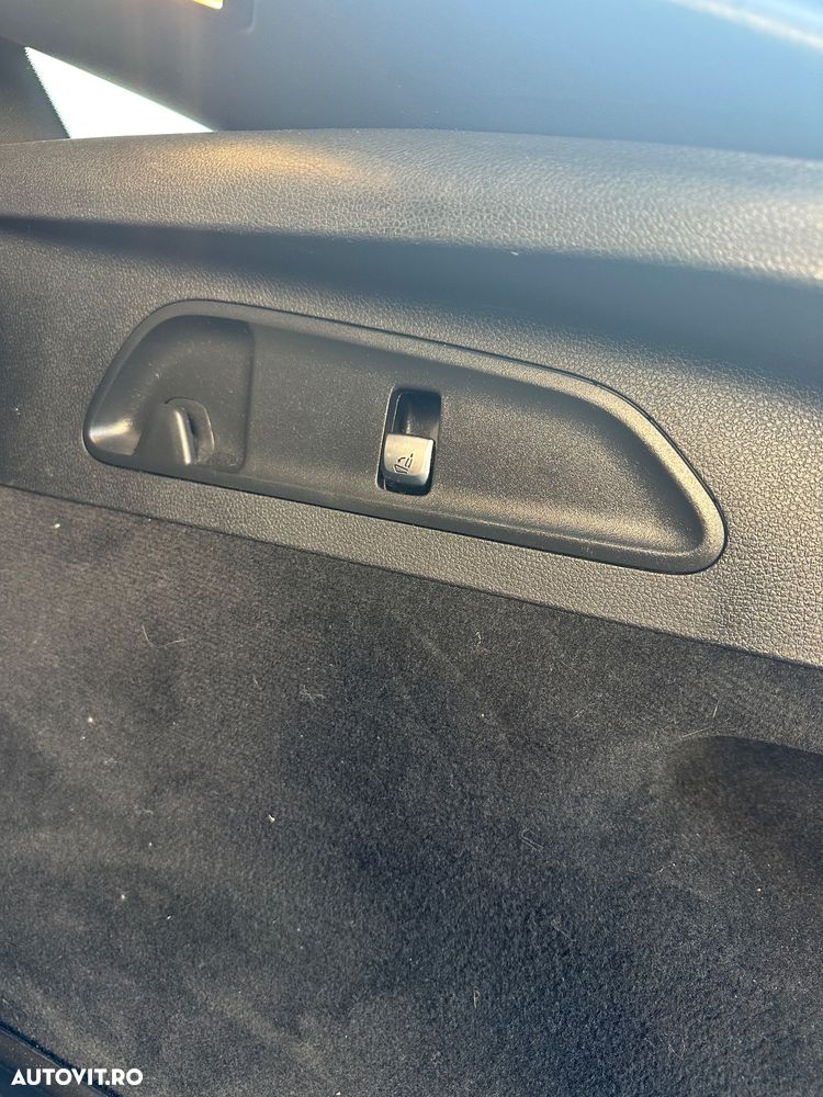 Mercedes-Benz GLC Coupe - 29