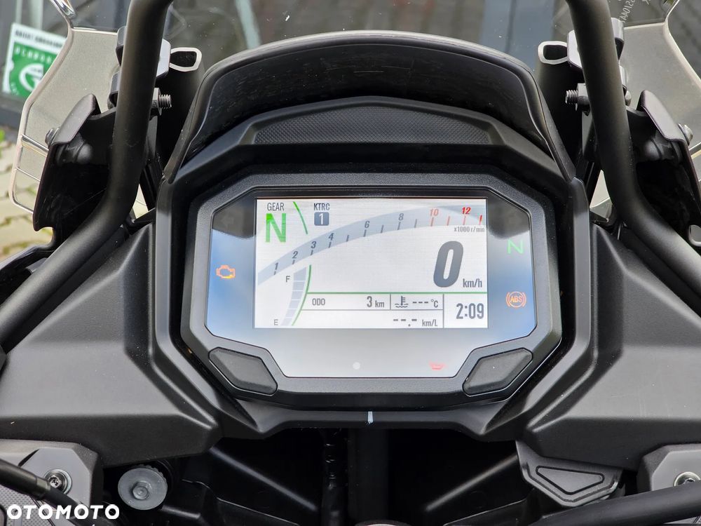 Kawasaki Versys 650 - 17
