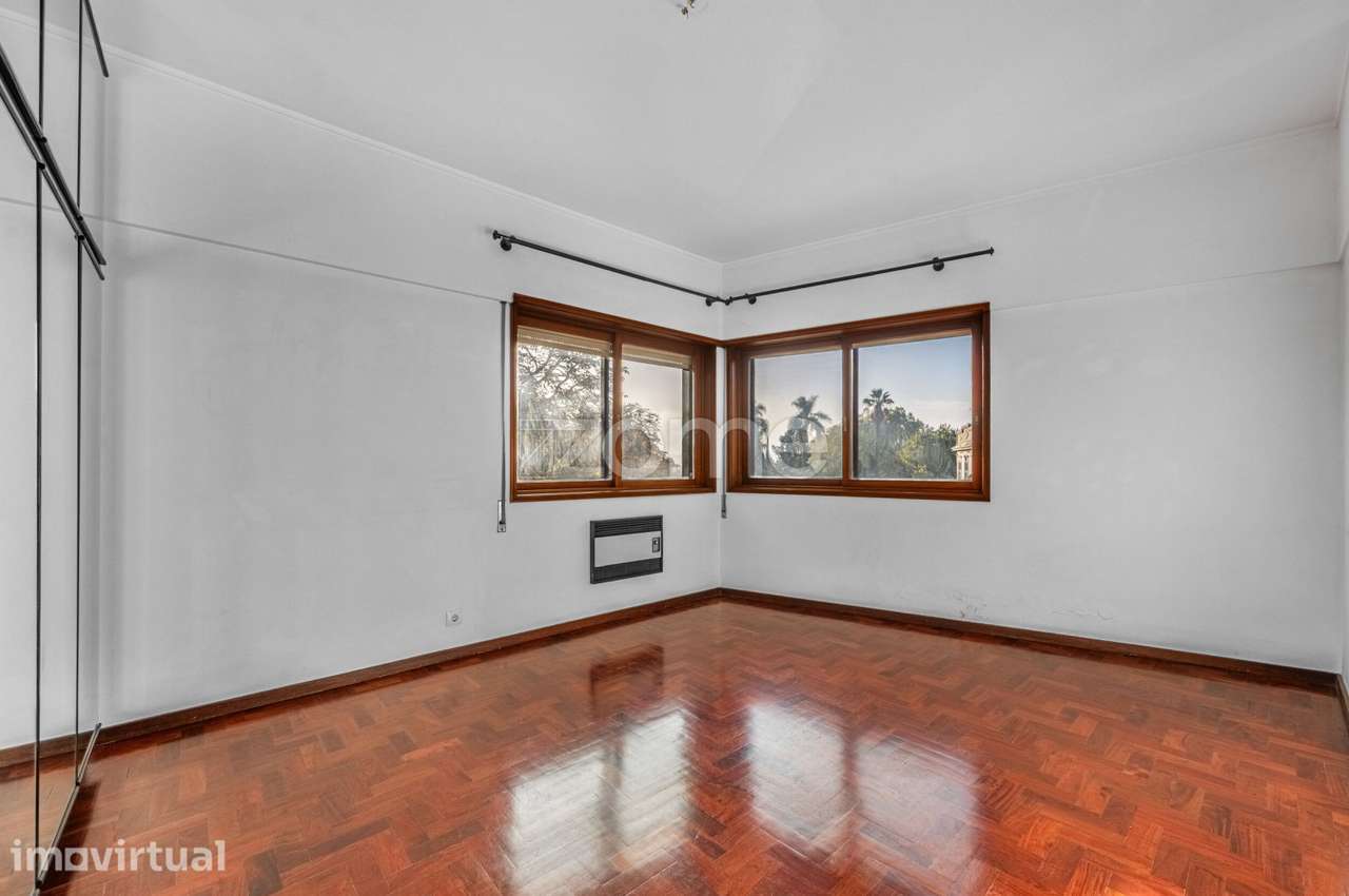 Apartamento T4 com 3 frentes na Av. Rodrigues de Freitas|Bonfim, Porto - Grande imagem: 2/26