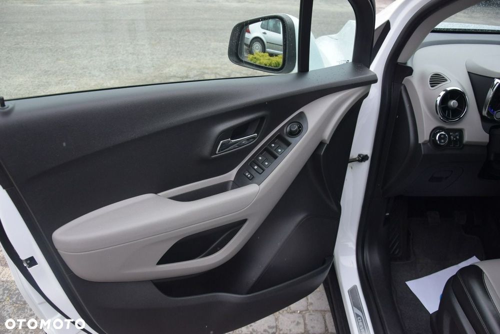 Chevrolet Trax 1.4 T LT AWD - 32