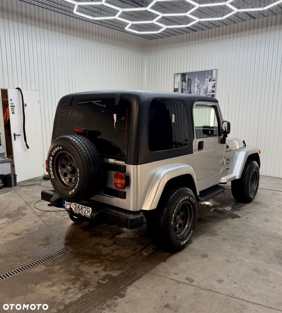 Jeep Wrangler 4.0 Sahara - 7