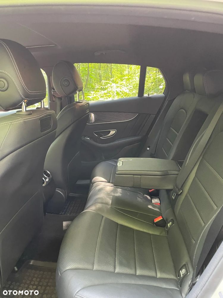 Mercedes-Benz GLC Coupe 300 4-Matic - 11