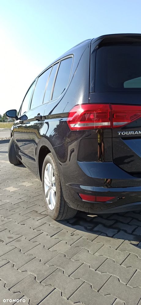 Volkswagen Touran - 6