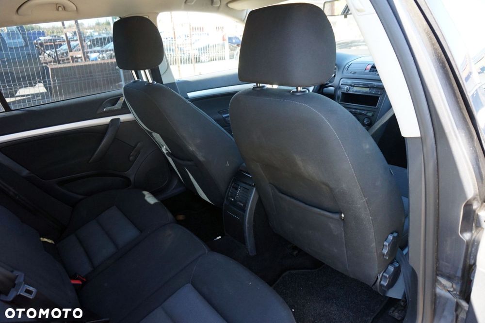 SKODA OCTAVIA II KOMBI 2008 9153 1.6 FSI BLF 115KM JHW SZARY na części - 16