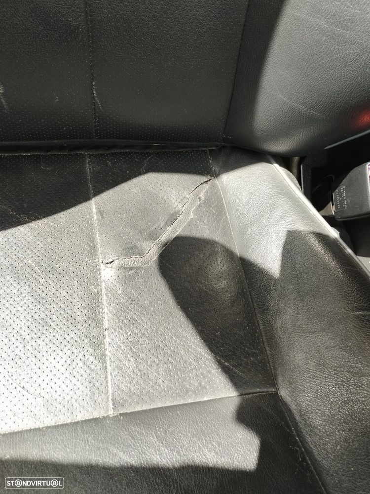 Mercedes-Benz E 200 Kompressor Classic - 32