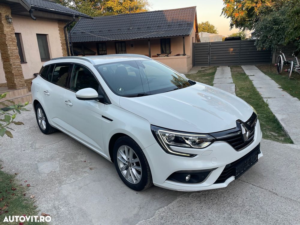 Renault Megane - 11