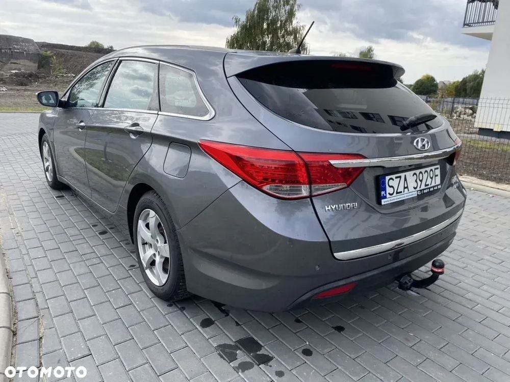 Hyundai i40 1.6 GDI Comfort + - 19