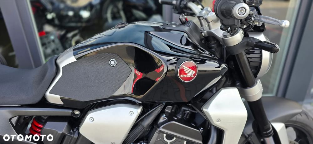 Honda CB - 10