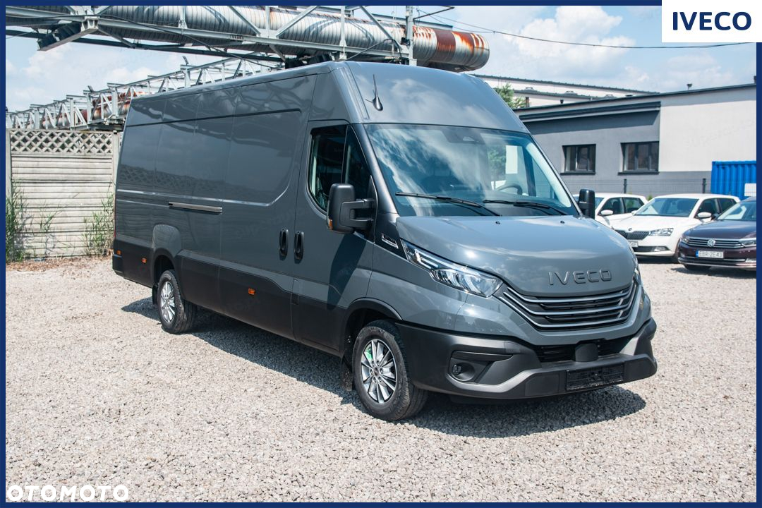 Iveco Daily 35S18 16m3 L4H2 3.0 180KM - 2