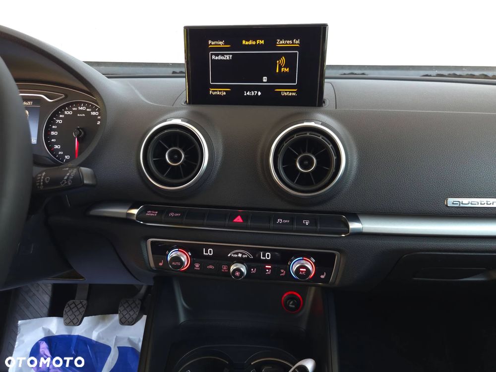 Audi A3 Sportback 2.0 TDI (clean diesel) quattro Ambiente - 22