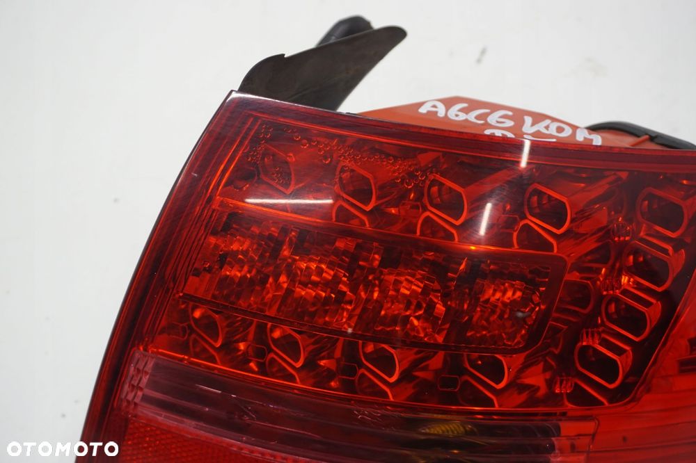 AUDI A6 C6 KOMBI LAMPA PRAWY TYŁ 4F9945096H - 2