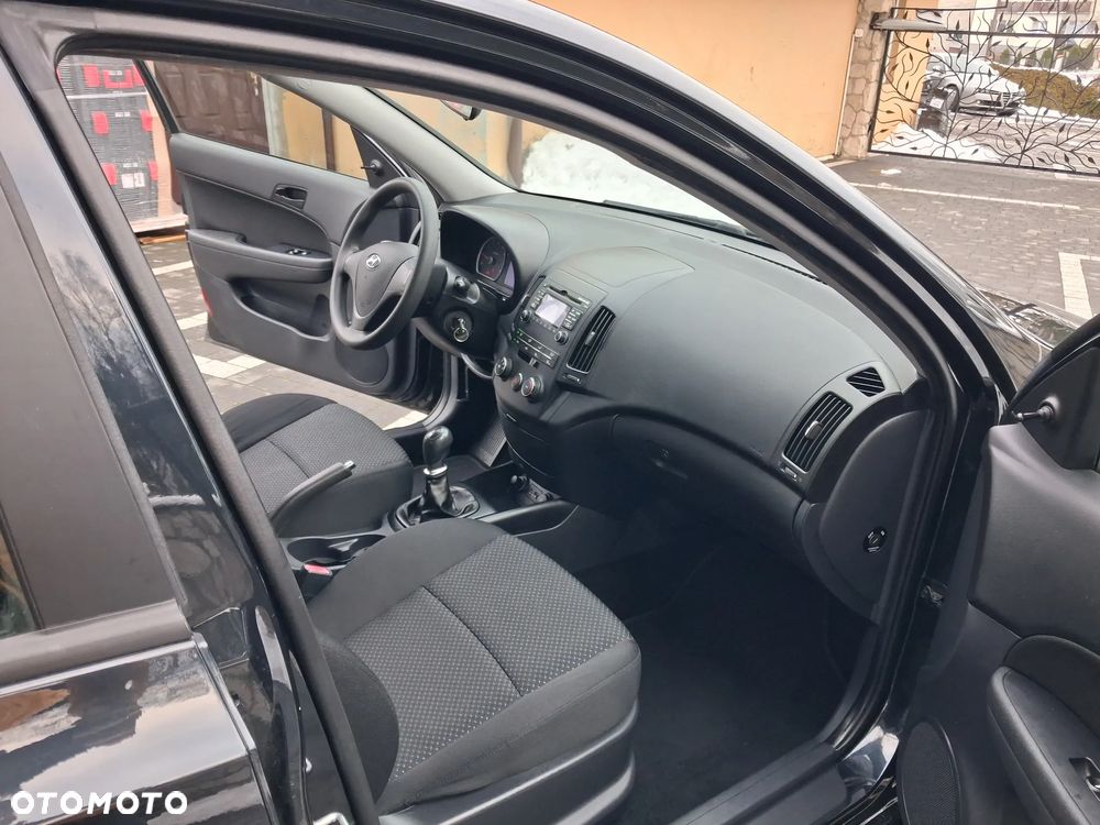 Hyundai i30 1.4 Edition Plus - 14