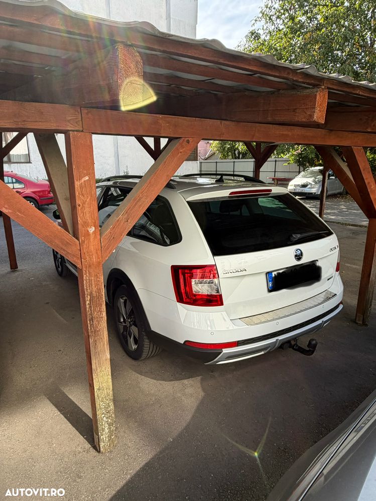 Skoda Octavia 2.0 TDI (Green tec) 4x4 DSG Scout - 4