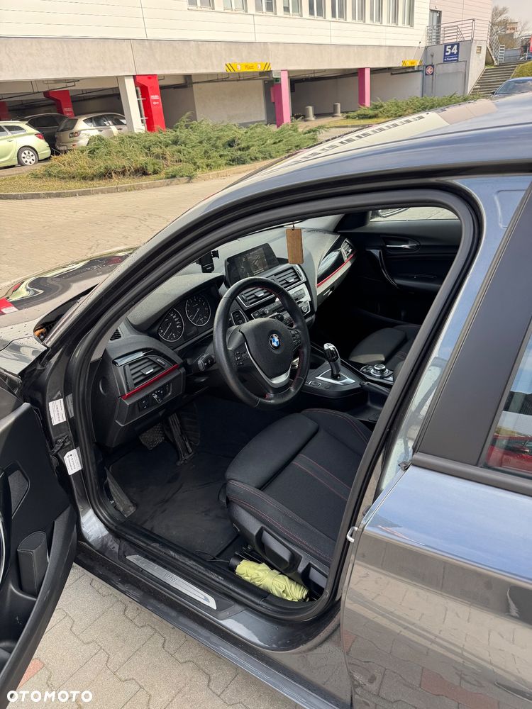 BMW Seria 1 118i Sport Line - 7