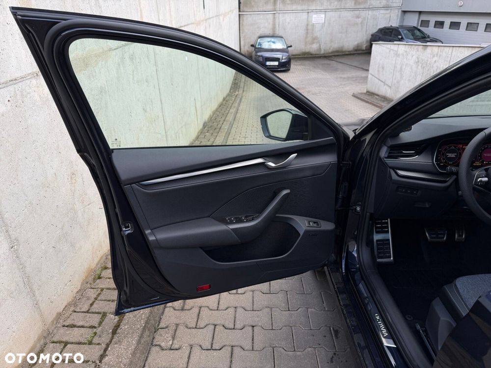 Skoda Octavia 1.5 TSI mHEV Sportline DSG - 14