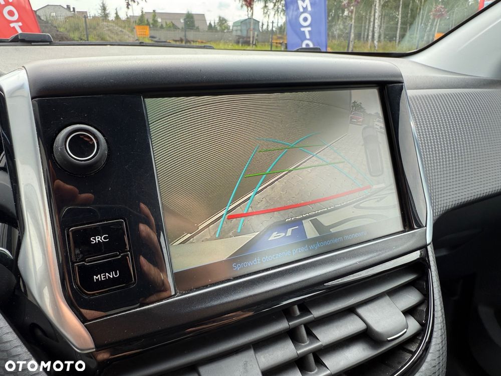Peugeot 2008 PureTech 110 Stop&Start Allure - 23