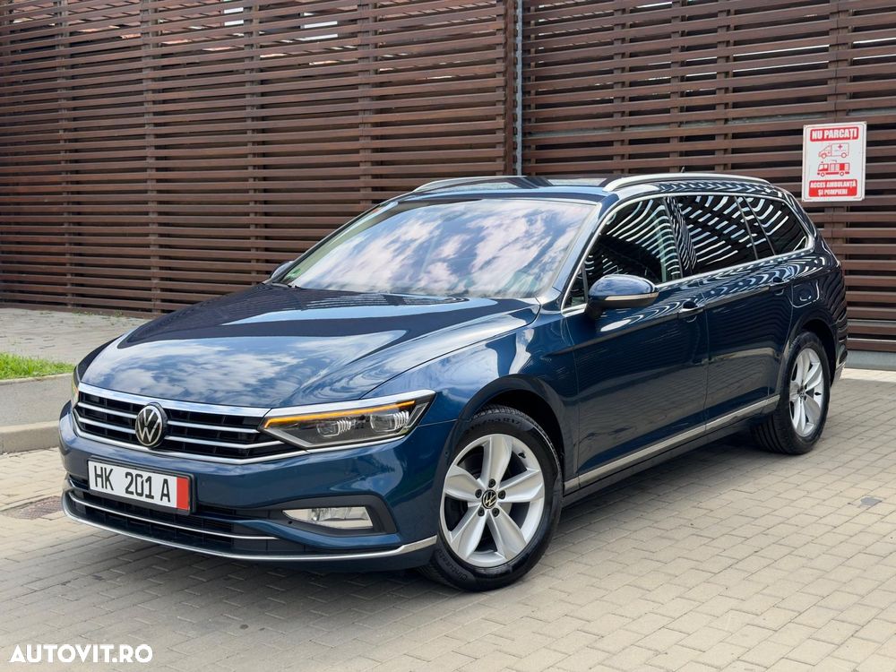 Volkswagen Passat 2023 photo 3