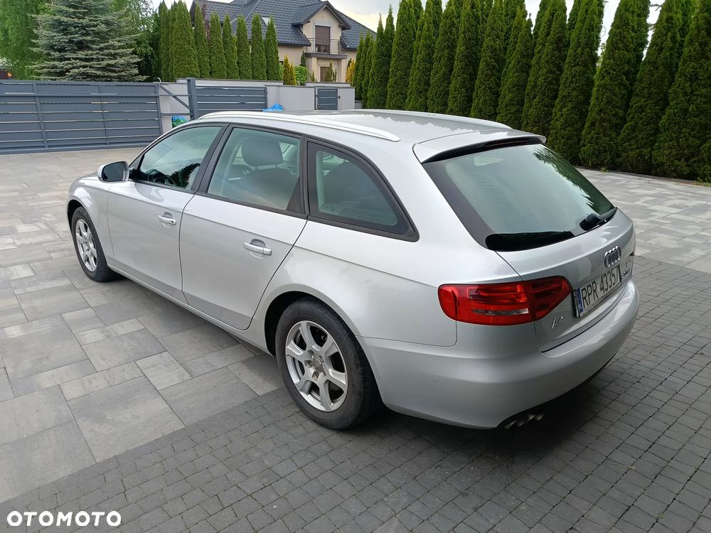 Audi A4 Avant 2.0 TDI DPF multitronic Ambiente - 12