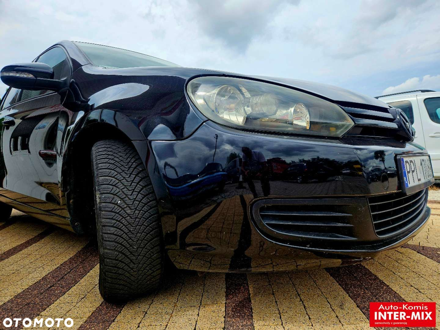 Volkswagen Golf - 22