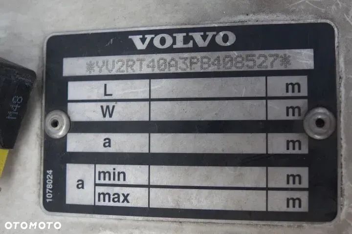 Volvo FH 500 GLOBETROTTER XL / I-SAVE / STANDARD / AUTOMAT / EURO 6 / KLIMATYZACJA POSTOJOWA / LODÓWKA / LED / NAVI / 2 ZBIORNIKI - 38