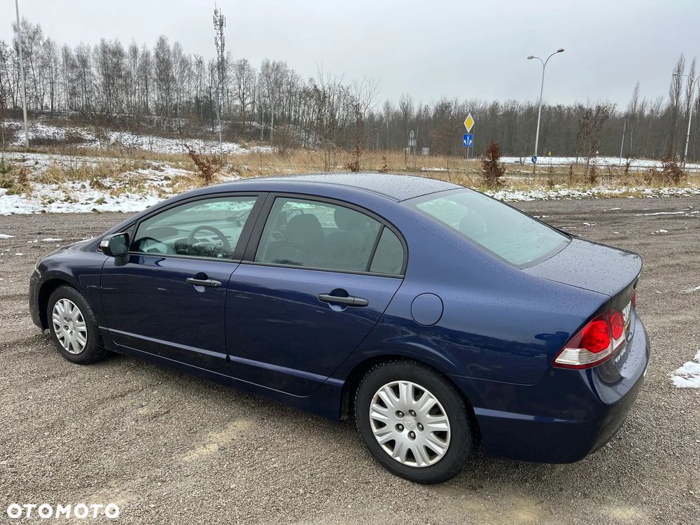 Honda Civic 1.8 Base - 5
