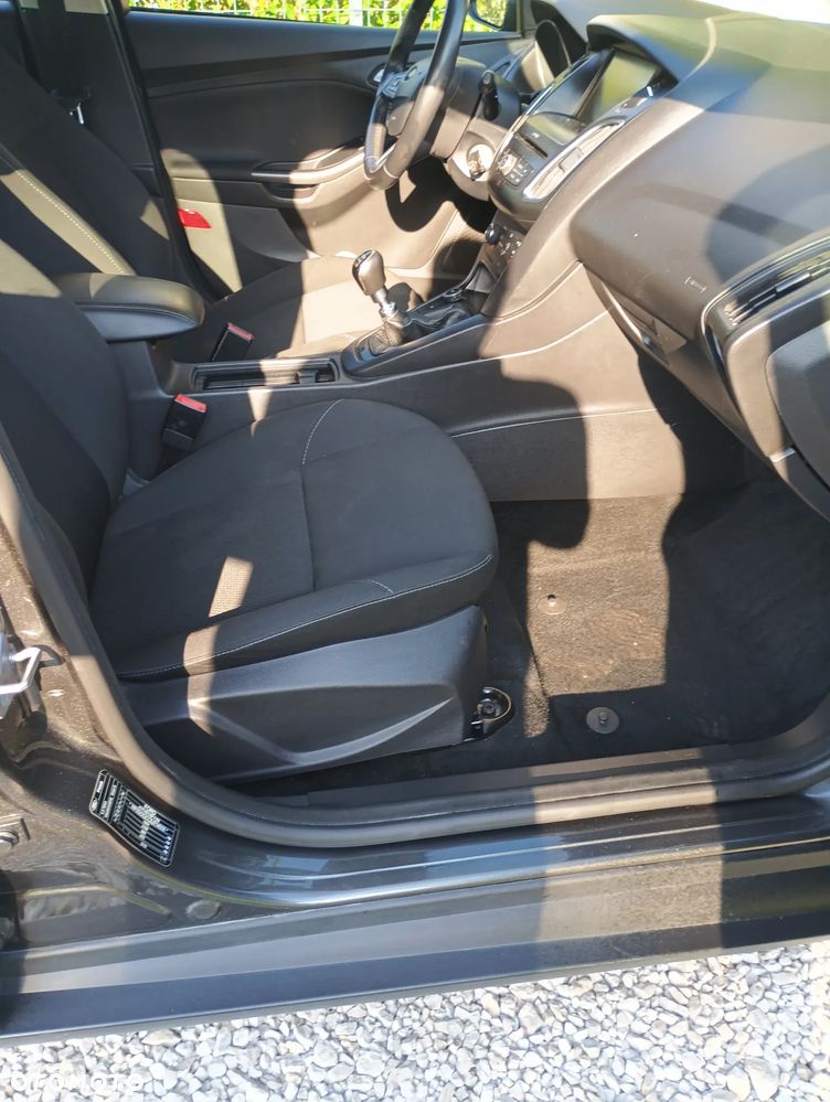 Ford Focus 1.5 EcoBlue Active - 12