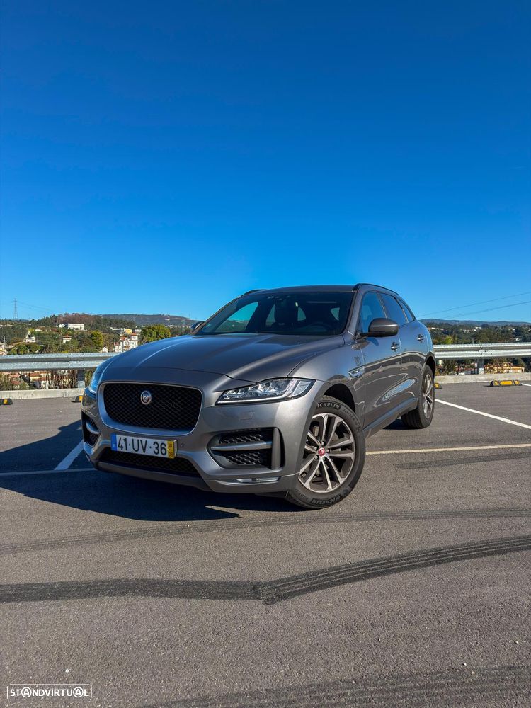 Jaguar F-Pace