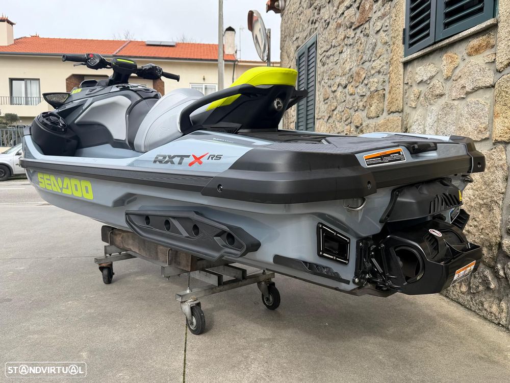 Sea-Doo RXT x RS 325 - 3