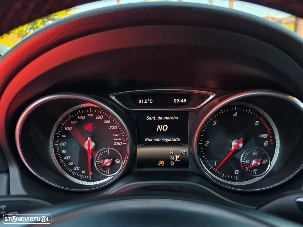 Mercedes-Benz GLA 180 d Aut. - 21
