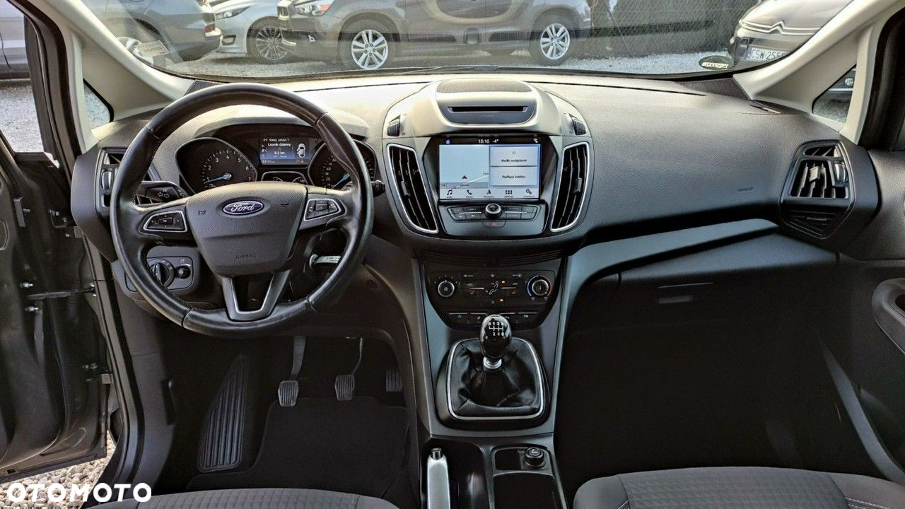 Ford Grand C-MAX - 3
