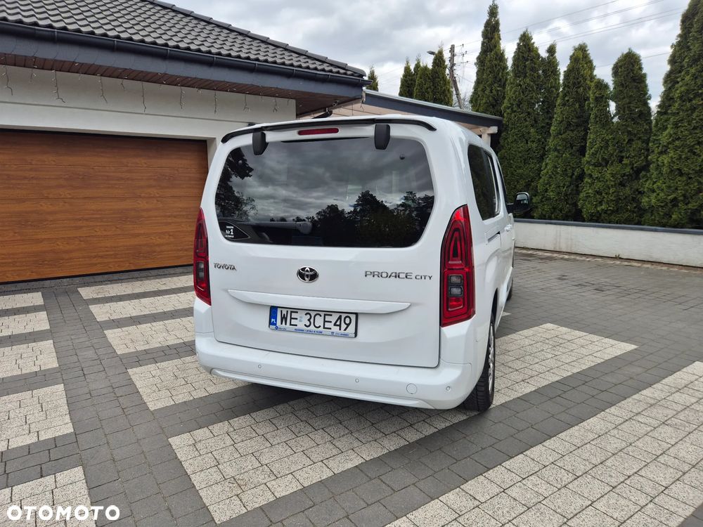 Toyota Proace City Verso Long 1.5 D-4D Business - 11