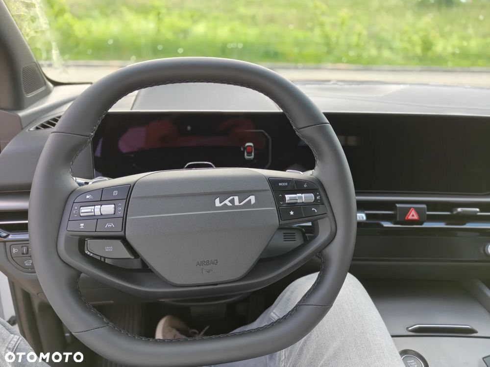 Kia Sportage - 12