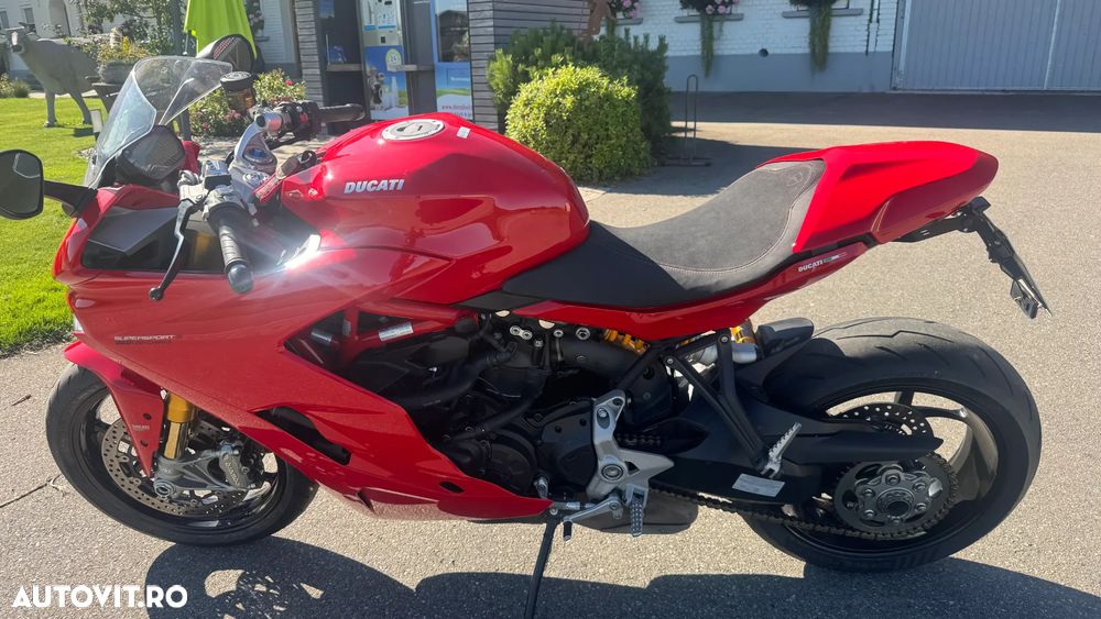 Ducati Supersport S - 4