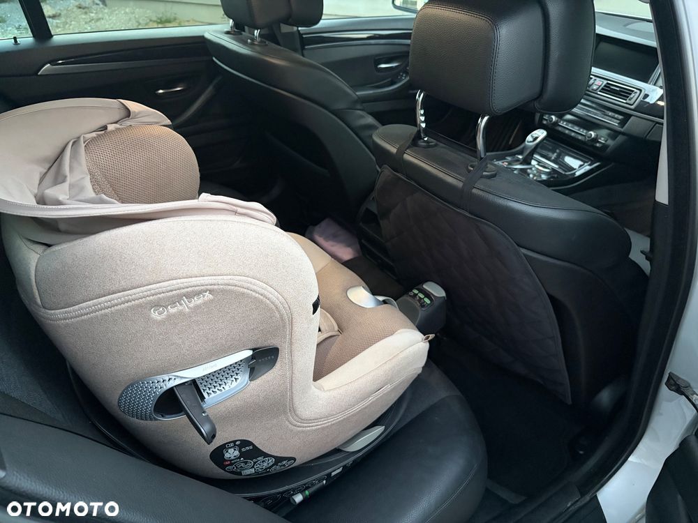 BMW Seria 5 - 13