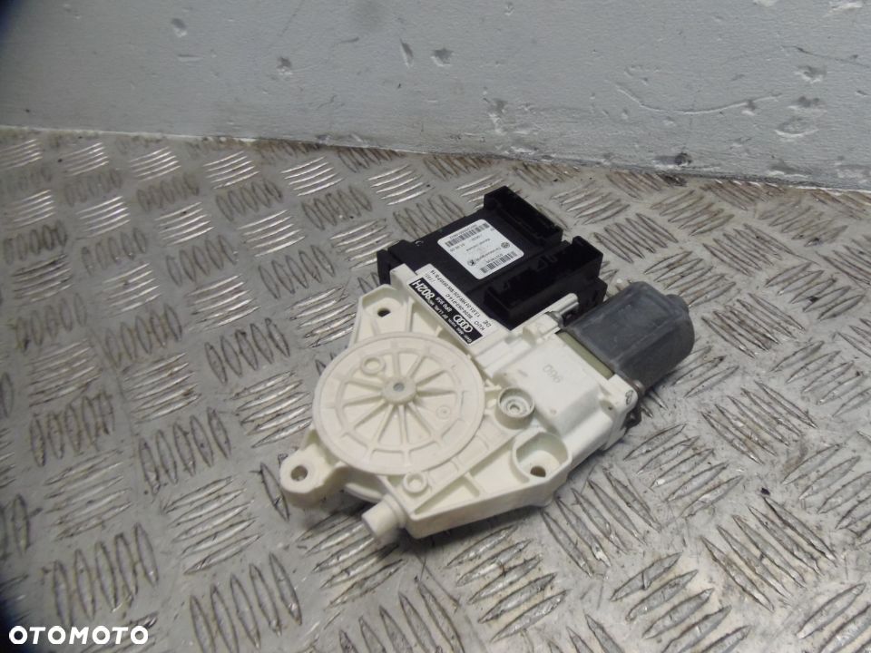 PODNOSNIK MECHANIZM SZYBY PRAWY PRZOD AUDI A3 8P - 3