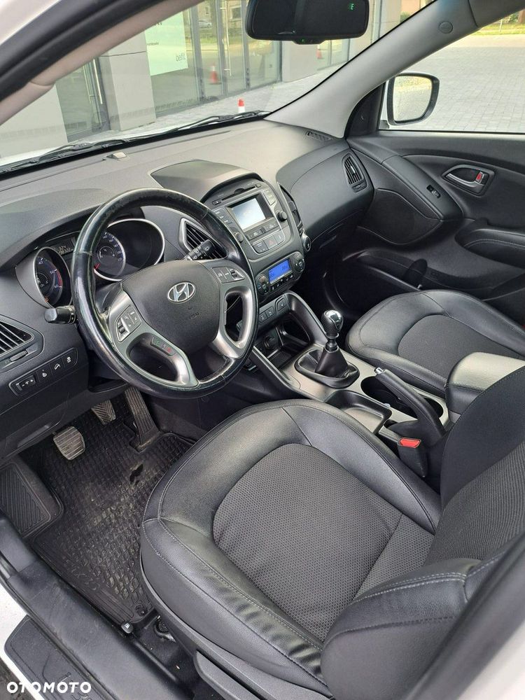 Hyundai ix35 2.0 CRDi 4WD Premium - 6