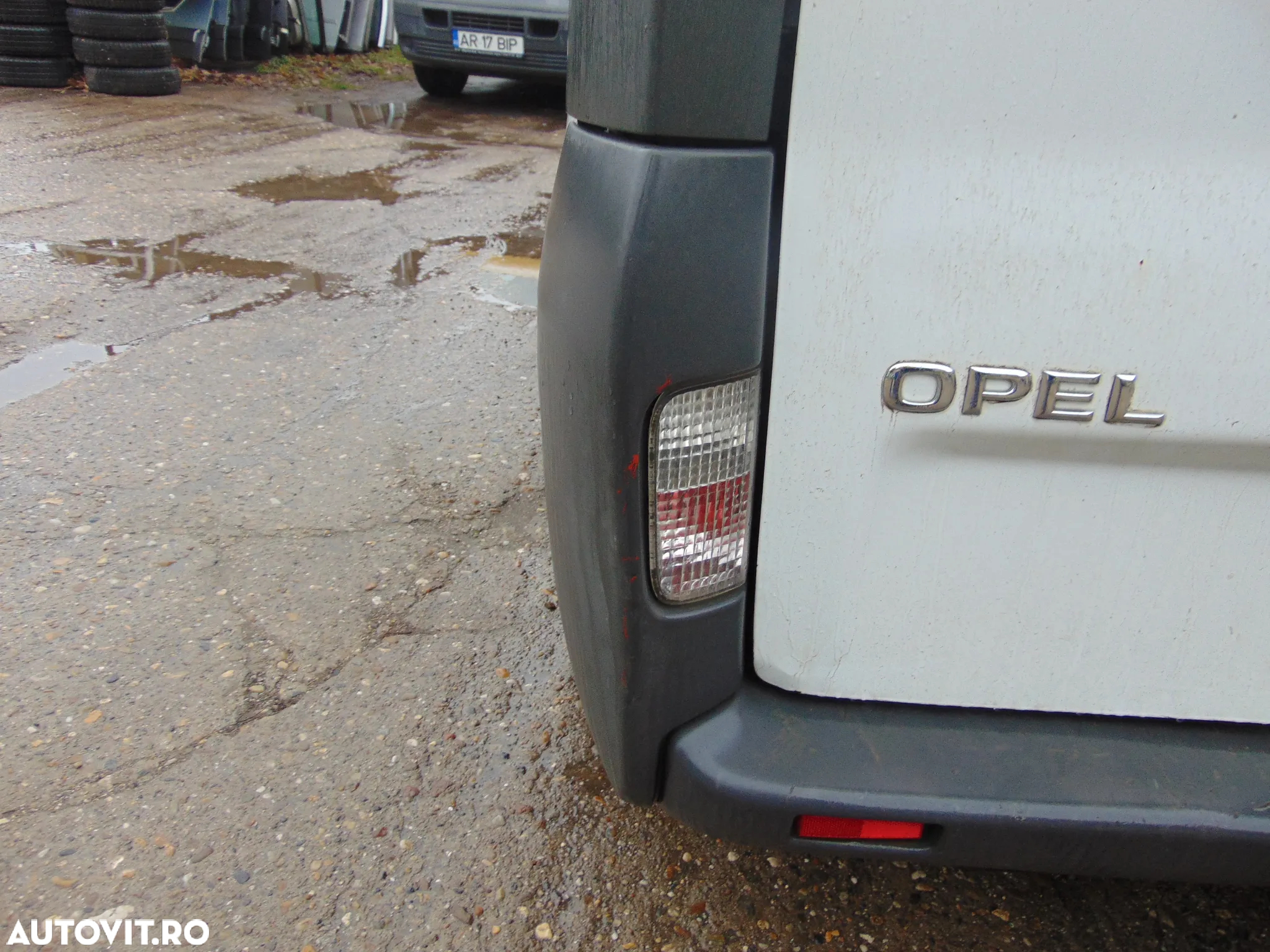 Flaps spate bara Opel Vivaro 2001-2010 flapsuri bara spate stanga dreapta cu lampa - 3